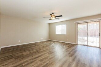 2297 W Camp River Rd in Queen Creek, AZ - Foto de edificio - Building Photo