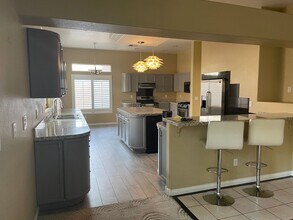 4737 Stavanger Ln in Las Vegas, NV - Building Photo - Building Photo