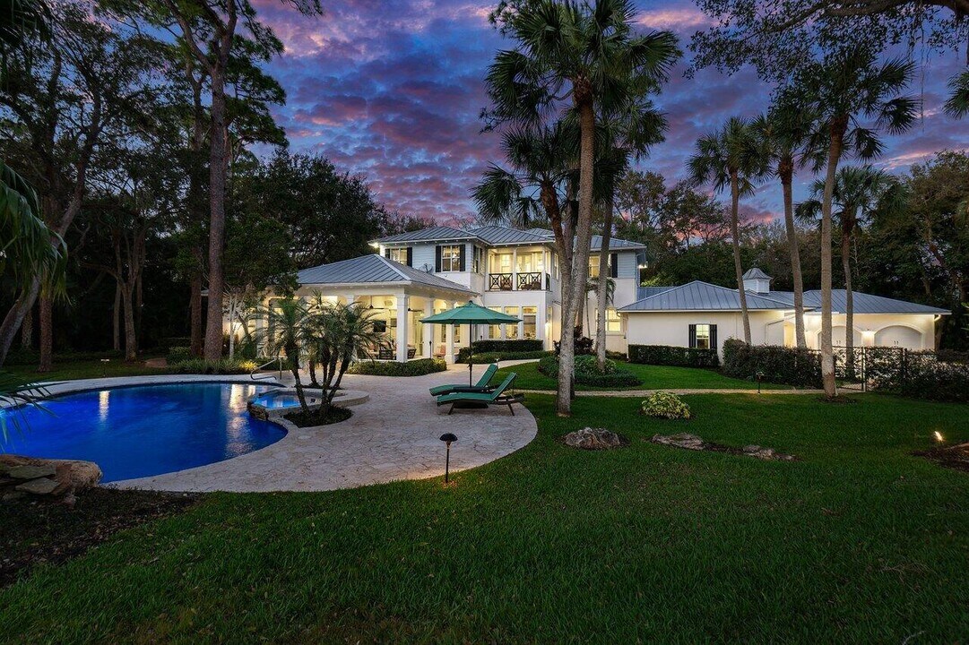 16356 Bridlewood Cir in Delray Beach, FL - Building Photo