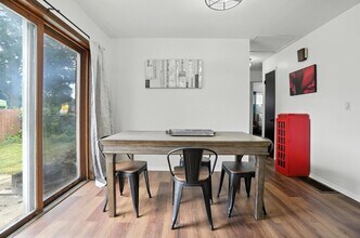 2295 Deblin Dr in Cincinnati, OH - Building Photo - Building Photo