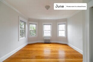 Room in Shared 4 bed/2 bath home in Boston, MA - Building Photo