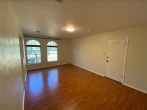 1311 Cardinal Hill Dr in Austin, TX - Building Photo - Building Photo