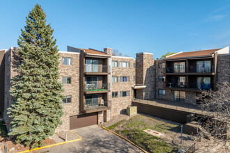 The Heatherton in Minneapolis, MN - Building Photo - Building Photo