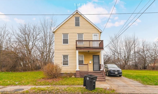 3862 E 57th St in Cleveland, OH - Foto de edificio - Building Photo