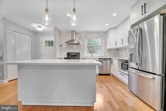 1651 11th Pl NE in Washington, DC - Building Photo - Building Photo