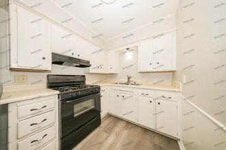 2601 Yorkshire Ave in Moore, OK - Building Photo - Building Photo