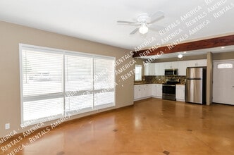 5625 E 20th St in Tucson, AZ - Foto de edificio - Building Photo