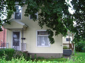 123 2nd Ave, Unit 2 Bedroom in Herkimer in Herkimer, NY - Building Photo