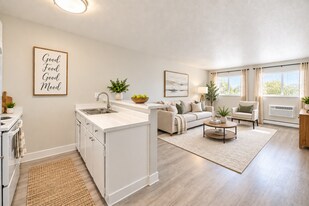 3604 E Uintah St in Colorado Springs, CO - Building Photo