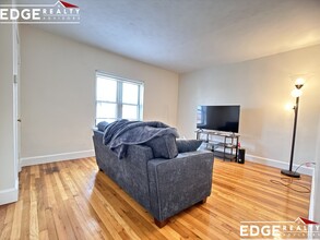 36 Brock St, Unit 3 in Boston, MA - Building Photo - Building Photo