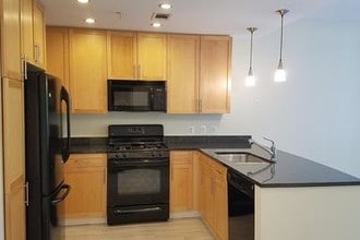 820 N Pollard St-Unit -210 in Arlington, VA - Building Photo - Building Photo