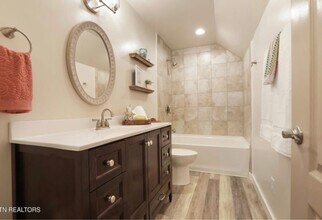 2109 Dogwood Dr in Sevierville, TN - Foto de edificio - Building Photo