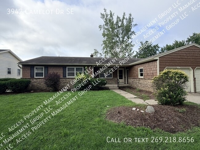 property at 3942 Camelot Dr SE
