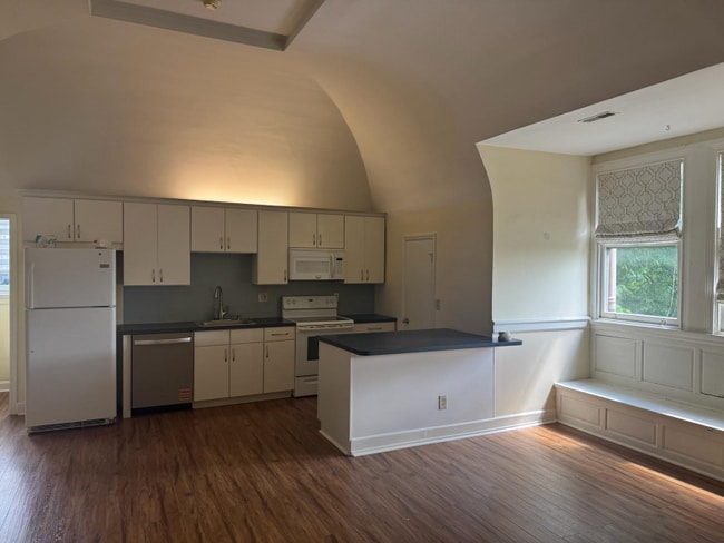 2331 Park Ave in Cincinnati, OH - Foto de edificio - Building Photo