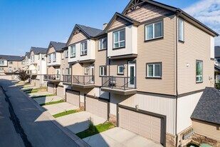 7 Kincora Heat NW in Calgary, AB - Building Photo