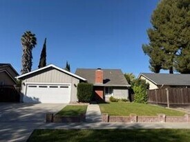 493 Waskow Dr in San Jose, CA - Building Photo