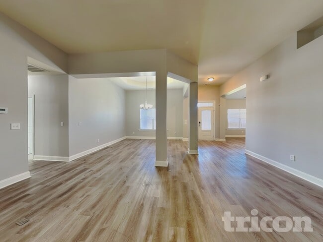 2312 Joneshurst Wy in Zebulon, NC - Building Photo - Building Photo