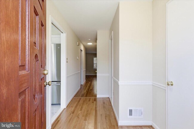 4635 Linmar Ct in Alexandria, VA - Building Photo - Building Photo