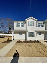 1012 Peony Ln in Youngsville, NC - Building Photo