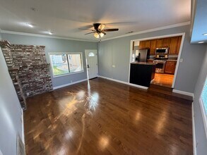 2720 Larry Ln in Carmichael, CA - Building Photo - Building Photo