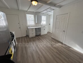 27 Hilton St in Framingham, MA - Building Photo - Building Photo