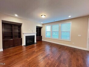 1546 Tinos Overlook Way in Apex, NC - Building Photo - Building Photo