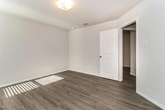 5700 Willamette Dr in Fort Worth, TX - Building Photo - Building Photo