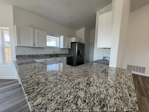 2709 W Onyx St in Roswell, NM - Building Photo - Building Photo