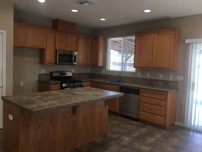 property at 3167 Cass Ln