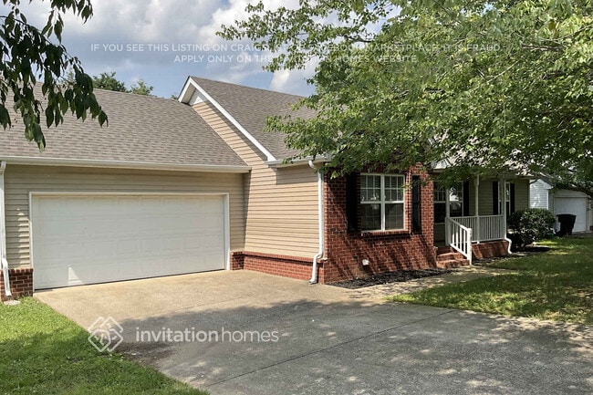 2922 Weybridge Dr