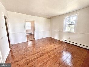 970 Disston View Dr in Lititz, PA - Building Photo - Building Photo
