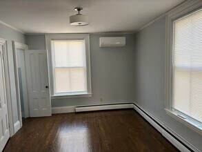 83 Congress St in Milford, MA - Building Photo - Building Photo