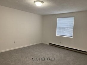 5 Viking Ct in Arlington, MA - Building Photo - Building Photo