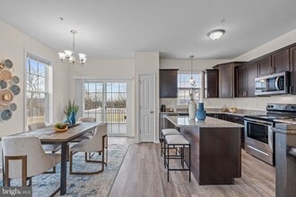 2027 Ter Vw Ln in Mechanicsburg, PA - Building Photo - Building Photo