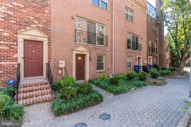 property at 4332 7th St N