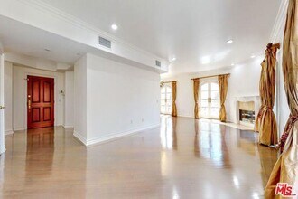 353 S Reeves Dr in Beverly Hills, CA - Building Photo - Building Photo