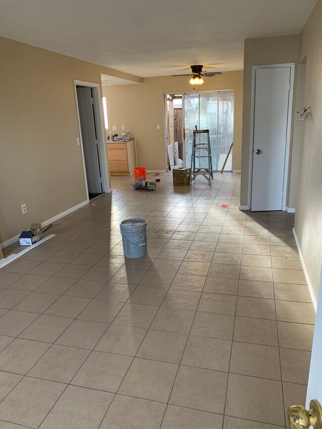 16258 Juniper St Apartments and Nearby Hesperia Apartments For Rent Hesperia, CA