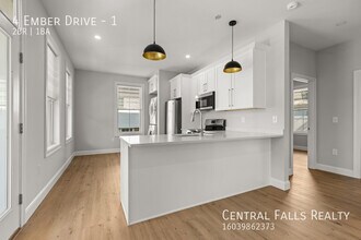1 Orchard St in Dover, NH - Building Photo - Building Photo
