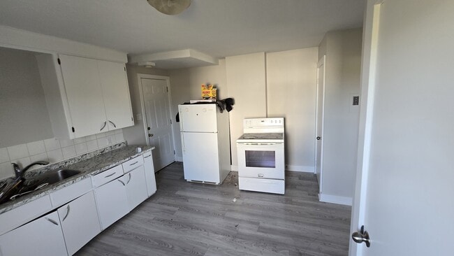 property at 2107 Champlain St