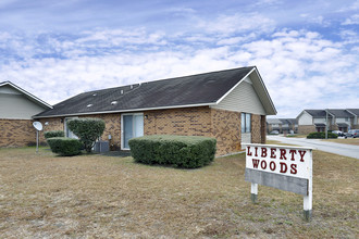 Liberty Woods Apartments in Hinesville, GA - Building Photo - Building Photo