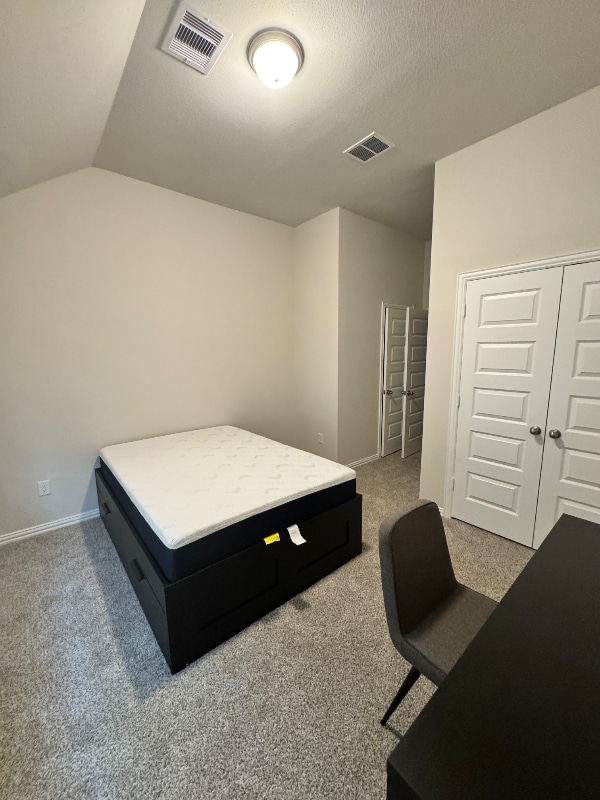 6325 Fulton Dr in College Station, TX - Building Photo - Building Photo