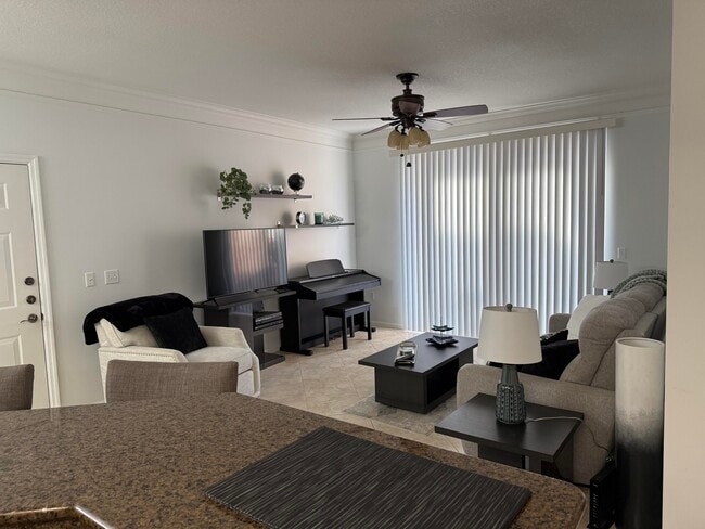 property at 3106 Myrtlewood Cir E