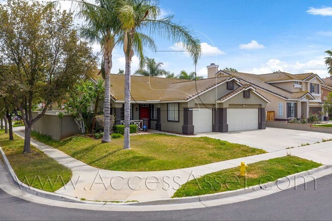 1287 Carriage Ln in Corona, CA - Building Photo - Building Photo