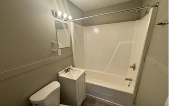 2930 Oldknow Dr NW in Atlanta, GA - Building Photo - Building Photo