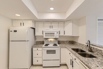 19636 Victorian Dr-Unit -B in Parker, CO - Building Photo - Building Photo
