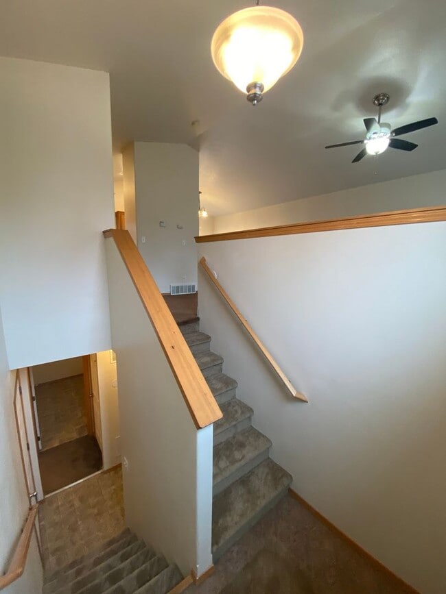 122 Pinecrest Ln in Cheney, WA - Building Photo - Building Photo