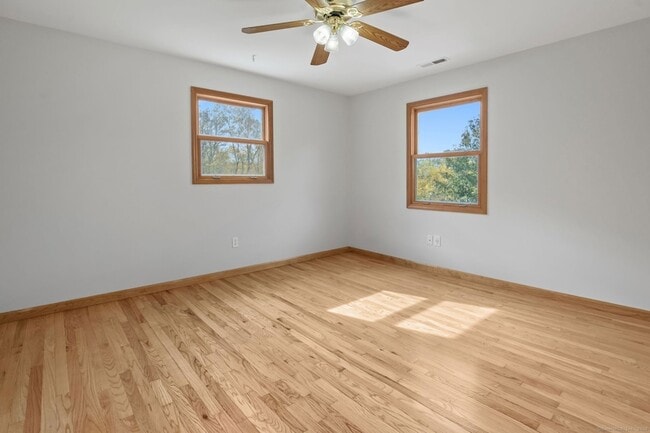 294 Turkey Roost Rd in Monroe, CT - Building Photo - Building Photo
