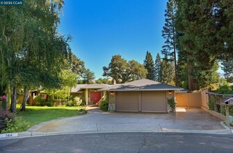 144 Irongate Ct in Alamo, CA - Building Photo - Building Photo
