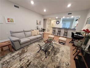 10530 Amiata Way in Ft. Myers, FL - Building Photo - Building Photo