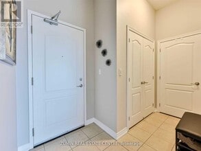 1419 Costigan Rd in Milton, ON - Building Photo - Building Photo